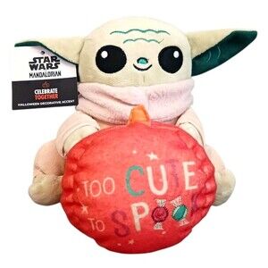 Halloween Star Wars The Mandalorian & Pumpkin " Too Cute To Spook " Table Decor